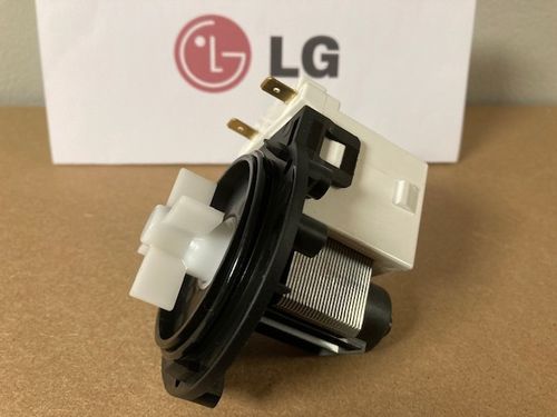 LG pyykinpesukoneen poisto-/kiertovesipumppu; sopii molempiin (BPX 5859EN1006N/S pumpun malli)